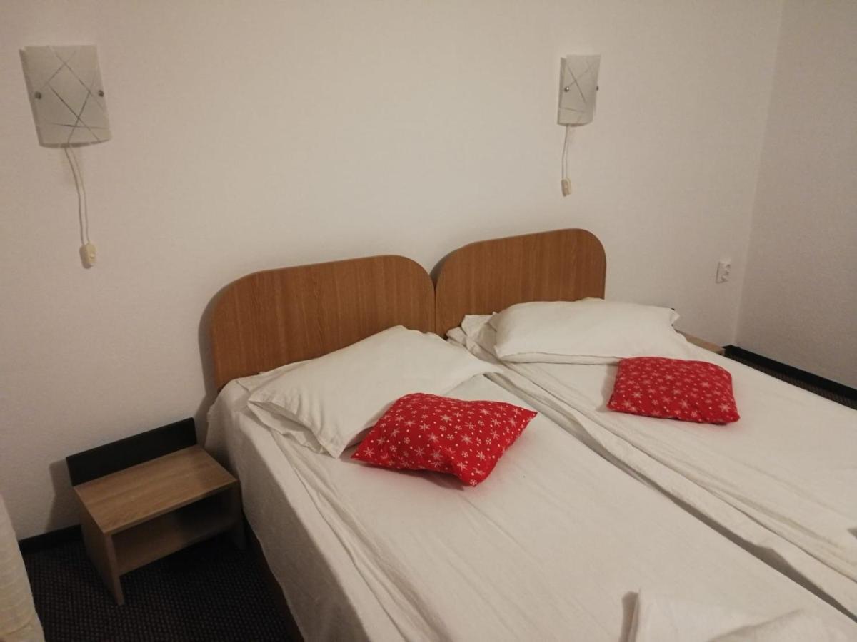 Pensiunea Mir Bran  Buitenkant foto